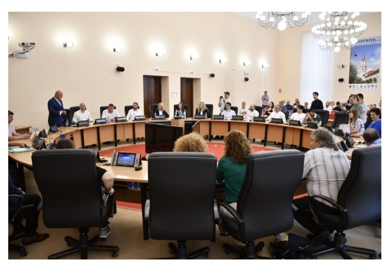 Consiliul Local Bistrița, ÎMPOTRIVA majorării prețurilor la salubritate. Ce spun consilierii locali