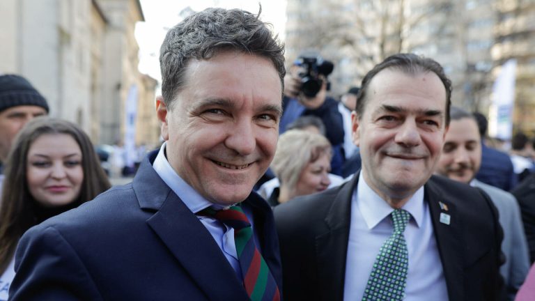 Ludovic Orban, din nou pe cai mari în umbra lui Nicușor Dan. Președintele țării a prezentat lista celor 16 consilieri