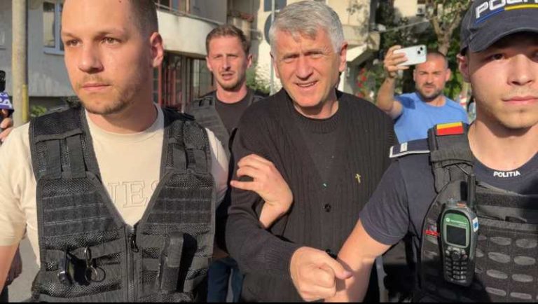 Procurorii au găsit droguri de mare risc într-o locuință a lui Cristian Pomohaci